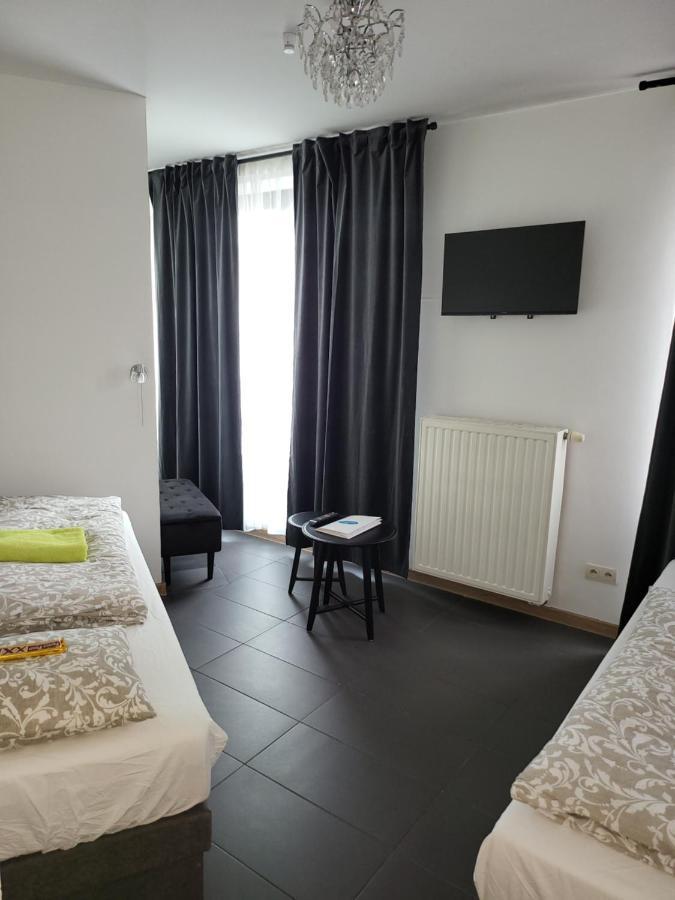 Amber Hostel Szlak คราคูฟ ภายนอก รูปภาพ
