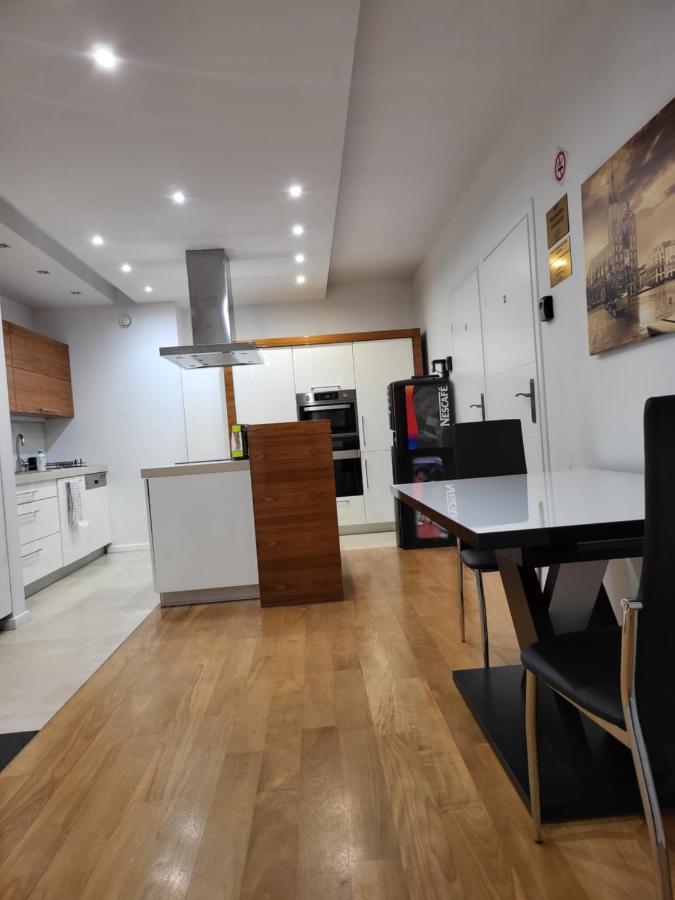 Amber Hostel Szlak คราคูฟ ภายนอก รูปภาพ